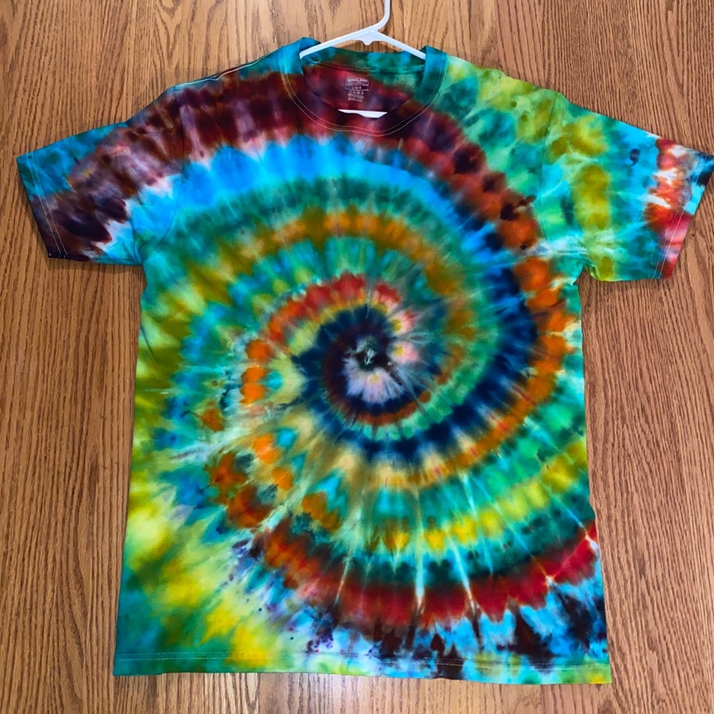 Trippy spiral tie dye Large